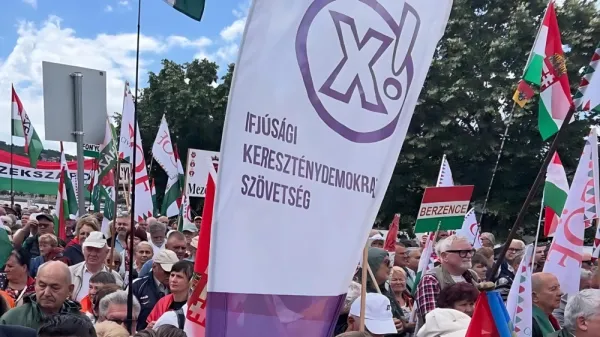 IKSZ zászló a Békementen